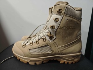 BUTY LOWA UK7.5 EU41.5 NIE UZYWANE