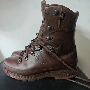 BUTY HAIX ZIMOWE UK9 EU43 STAN DOBRY