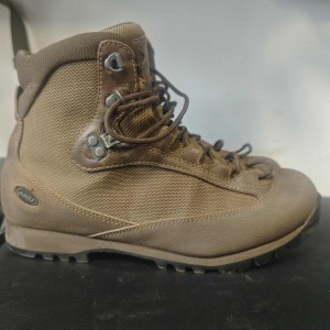 BUTY AKU EU40/40,5 UK8 STAN DOBRY+