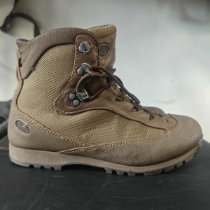 BUTY AKU EU40 STAN DOBRY+