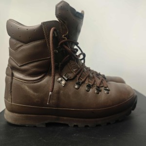 BUTY ALTBERG UK8M EU42 STAN DOBRY 