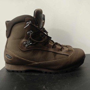 BUTY AKU UK7 EU40.5/41 BARDZO DOBRE