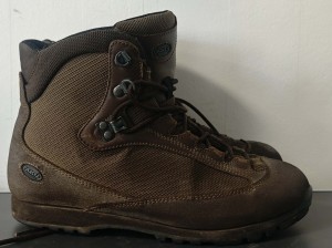 BUTY AKU UK8 EU42 STAN DOSTATECZNY