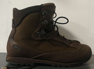 BUTY AKU UK8 EU42 STAN DOBRY 