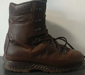BUTY HAIX UK9 EU43 STAN DOBRY 