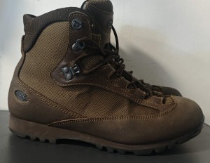 BUTY AKU EU42 UK8 STAN DOBRY