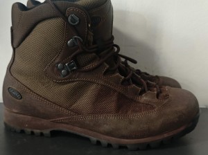 BUTY AKU EU40,5/41 UK7 STAN DOBRY