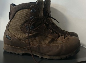 BUTY AKU EU40,5/41 UK7 STAN DOBRY