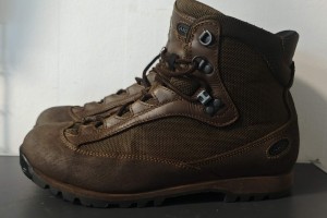 BUTY AKU EU41 UK7 STAN DOBRY