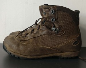 BUTY AKU EU40 UK7 STAN DOSTATECZNY