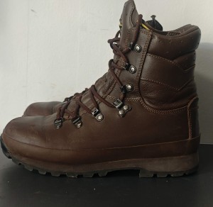 BUTY ALTBERG 7UK EU41 STAN DOBRY