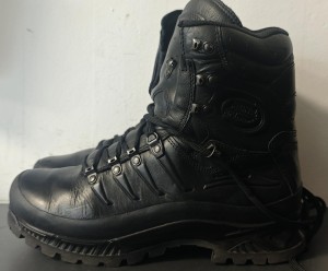 BUTY MEINDL KEMPFSCHUH EU42/8UK STAN DOBRY