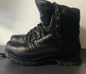 BUTY MEINDL KEMPFSCHUH EU41/7UK STAN DOBRY