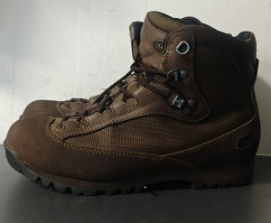 Buty AKU  7UK EU41 STAN BARDZO DOBRY