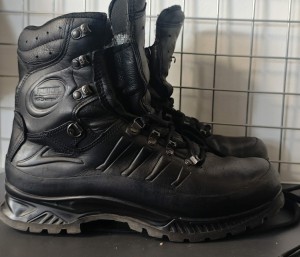 BUTY MEINDL EU44,5/10 STAN DOSTATECZNY