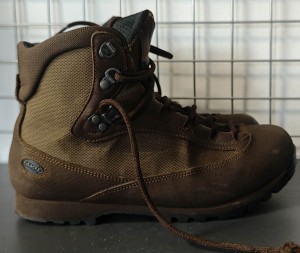 BUTY AKU EU41/7 STAN DOBRY