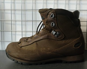 BUTY AKU EU40/6 STAN DOBRY