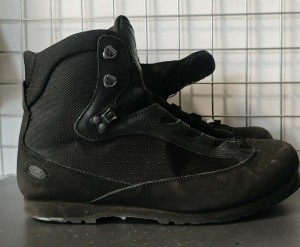 BUTY AKU EU46/11 STAN DOSTATECZNY