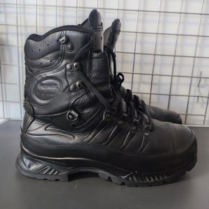 BUTY MEINDL EU42/8 STAN DOBRY