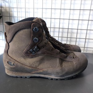 BUTY AKU EU43/9UK STAN DOSTATECZNY