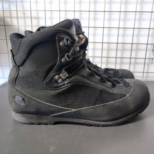 BUTY AKU EU44/10UK STAN DOSTATECZNY