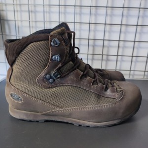 BUTY AKU EU41/7UK STAN DOSTATECZNY