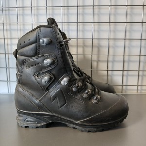BUTY HAIX CZARNE 36/3.5UK STAN BARDZO DOBRY