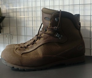 BUTY AKU 46/11UK STAN DOBRY