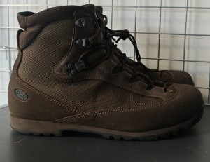 BUTY AKU EU42 UK8 STAN DOBRY