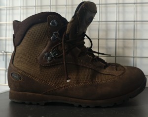 BUTY AKU EU42 UK8 STAN DOBRY