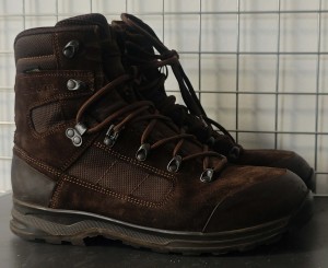 BUTY LOWA EU44 UK9.5 STAN BARDZO DOBRY