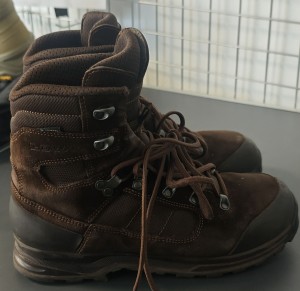 BUTY LOWA EU41 UK7 STAN  BARDZO DOBRY