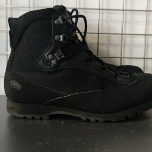 BUTY AKU CZARNE EU39/5UK STAN DOBRY - obrazek 1