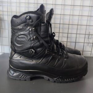 BUTY MEINDL EU42/8 STAN DOBRY - obrazek 1
