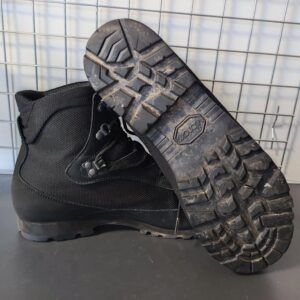 BUTY AKU EU44/10UK STAN DOSTATECZNY - obrazek 3