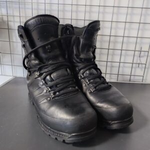 BUTY MEINDL EU42.5/8.5UK STAN DOBRY - obrazek 2