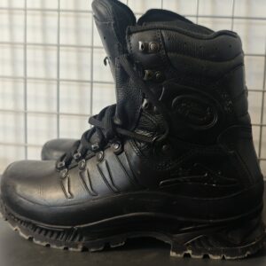 BUTY MEINDL 8/42 STAN BARDZO DOBRY - obrazek 1