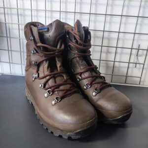 BUTY ALTBERG DEFENDER EU39.5/6 STAN BARDZO DOBRY - obrazek 2