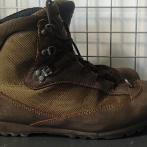 Buty AKU  9UK EU43/43.5 STAN  DOBRY - obrazek 1