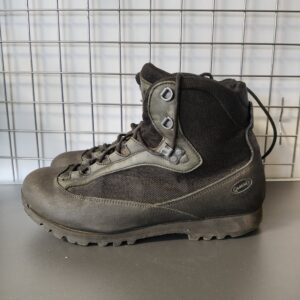 BUTY AKU CZARNE 44/10UK STAN DOBRY - obrazek 1