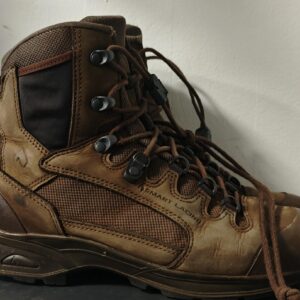 BUTY HAIX EU41. UK7.5 STAN DOSTATECZNY - obrazek 1