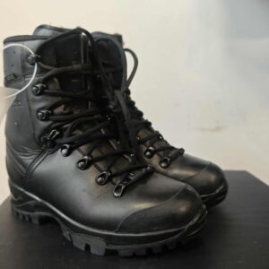 BUTY LOWA EU38,5 UK5,5 STAN BARDZO DOBRY - obrazek 3