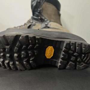 BUTY AKU UK7 EU41 JAK NOWE - obrazek 2