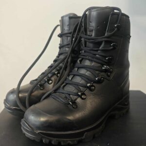 BUTY LOWA EU38 UK5 STAN BARDZO DOBRY - obrazek 3